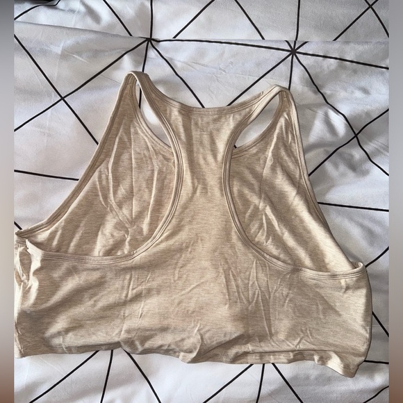 Gap crop tank top / sports bra - Picture 2 of 4